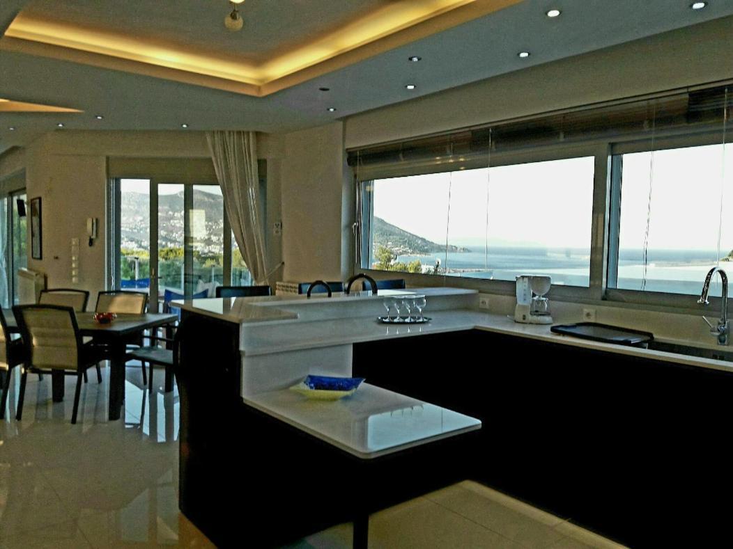 Seaview Pool Villa Near Beach And Athens Airport Porto Rafti Luaran gambar